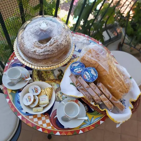 La Guardiola Di Angela E Nino Bed and Breakfast