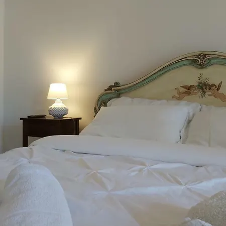 Bed and Breakfast La Guardiola Di Angela E Nino